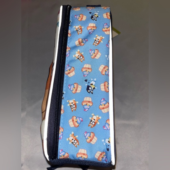 Bluey Lunchbox - Picture 6 of 11